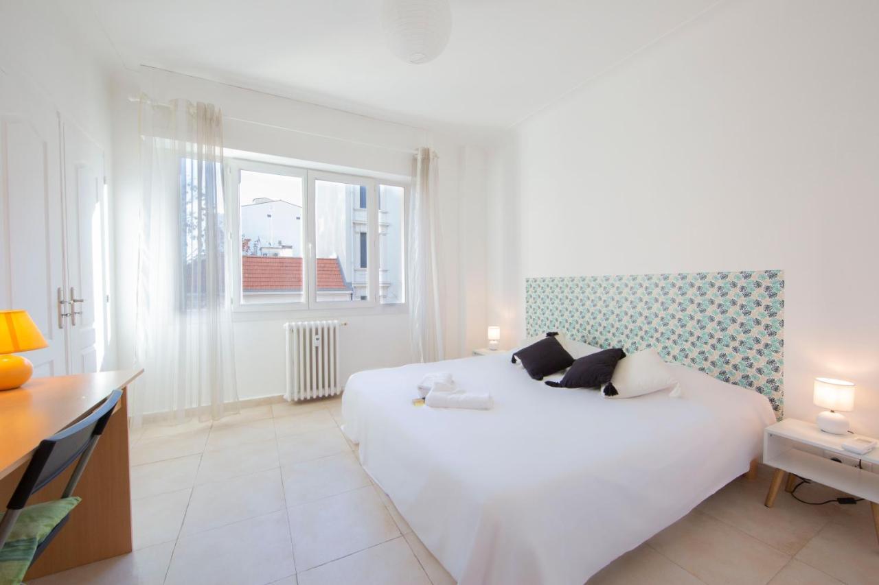 דירות Robert Soleau Bright Design Flat Center Of אנטיב מראה חיצוני תמונה
